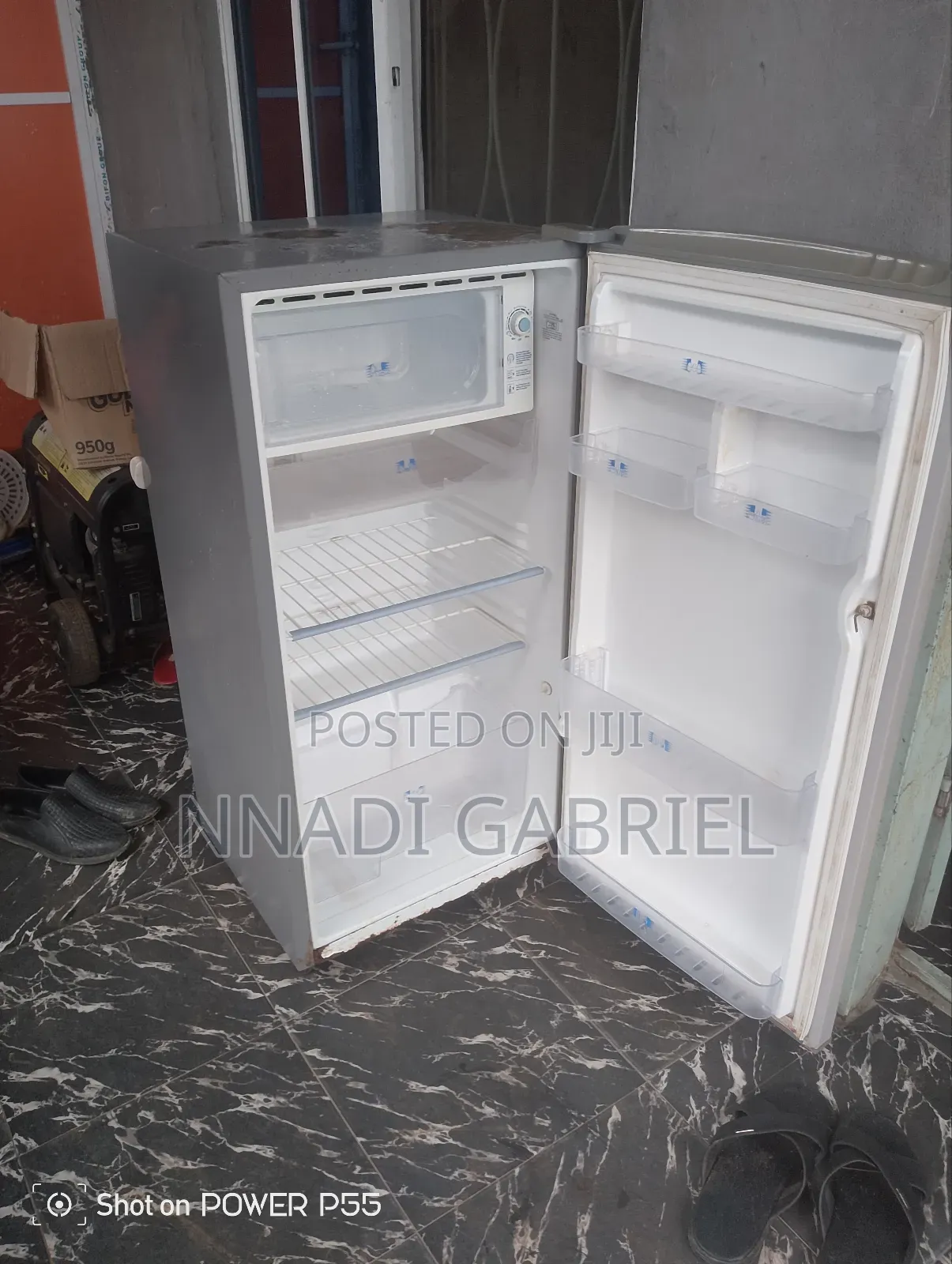 Refrigerator