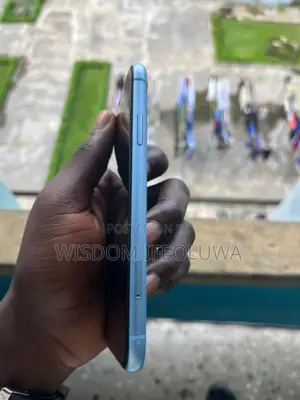 Apple iPhone XR 64 GB Blue