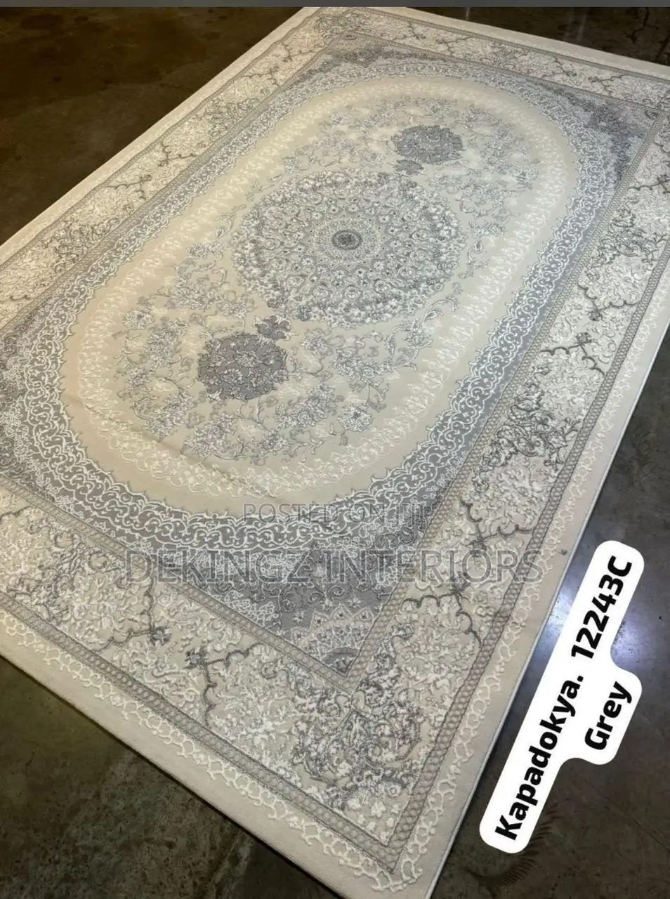 Center Rugs