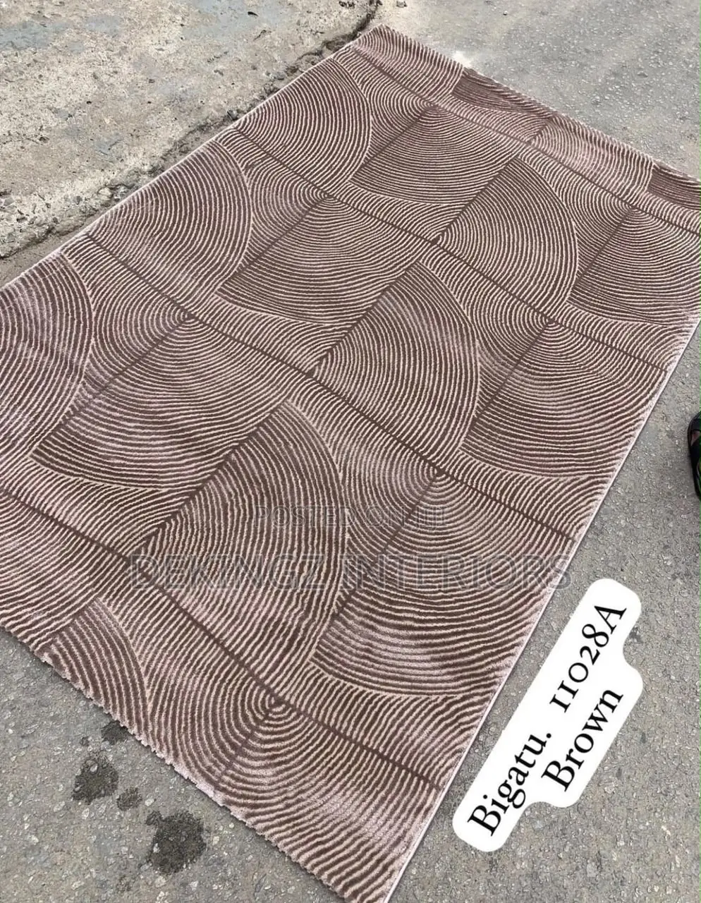 Center Rugs