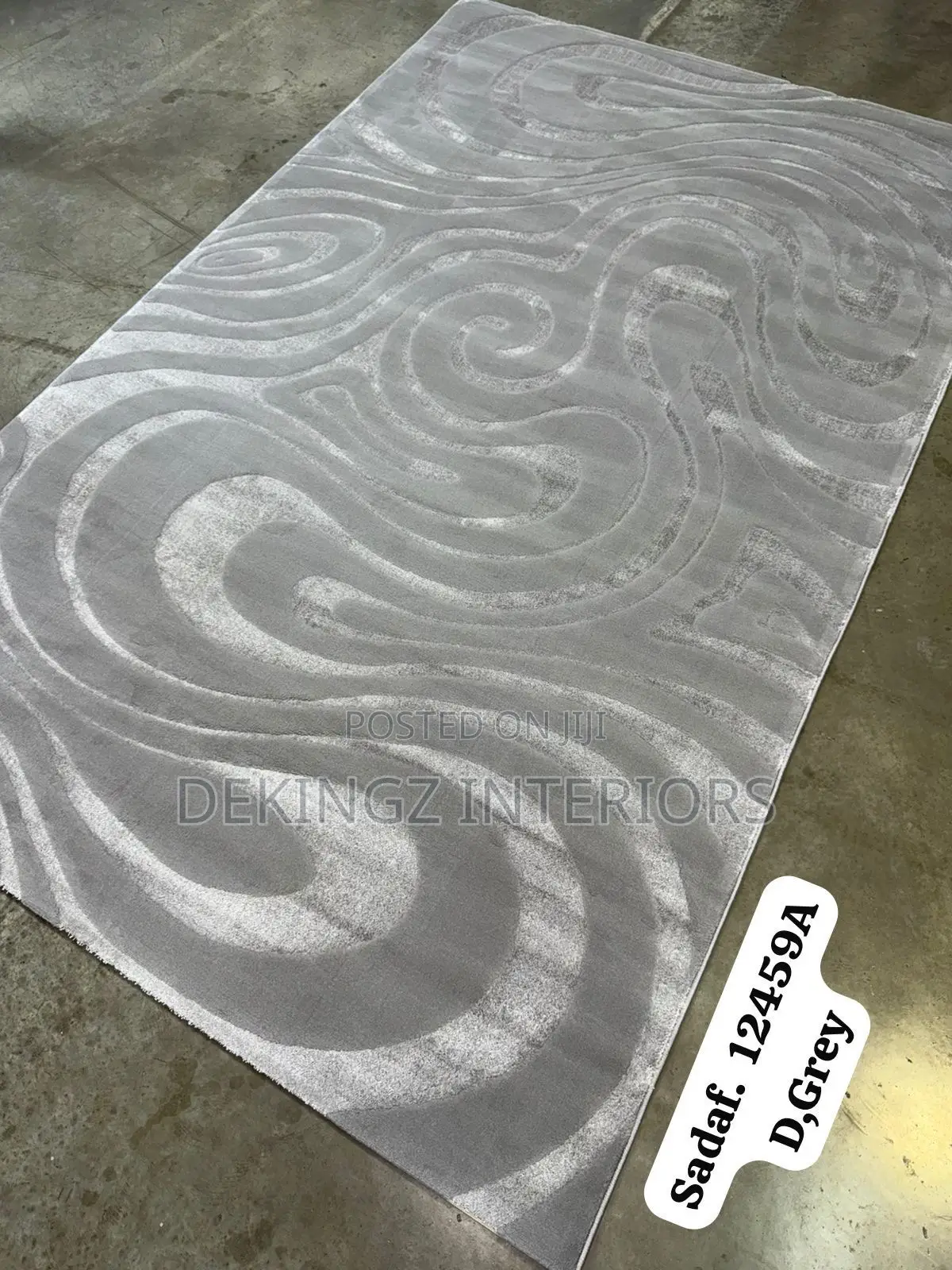 Center Rugs