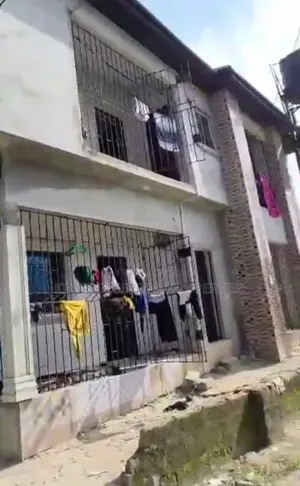 1bdrm Bungalow in Ughoton, Warri for sale