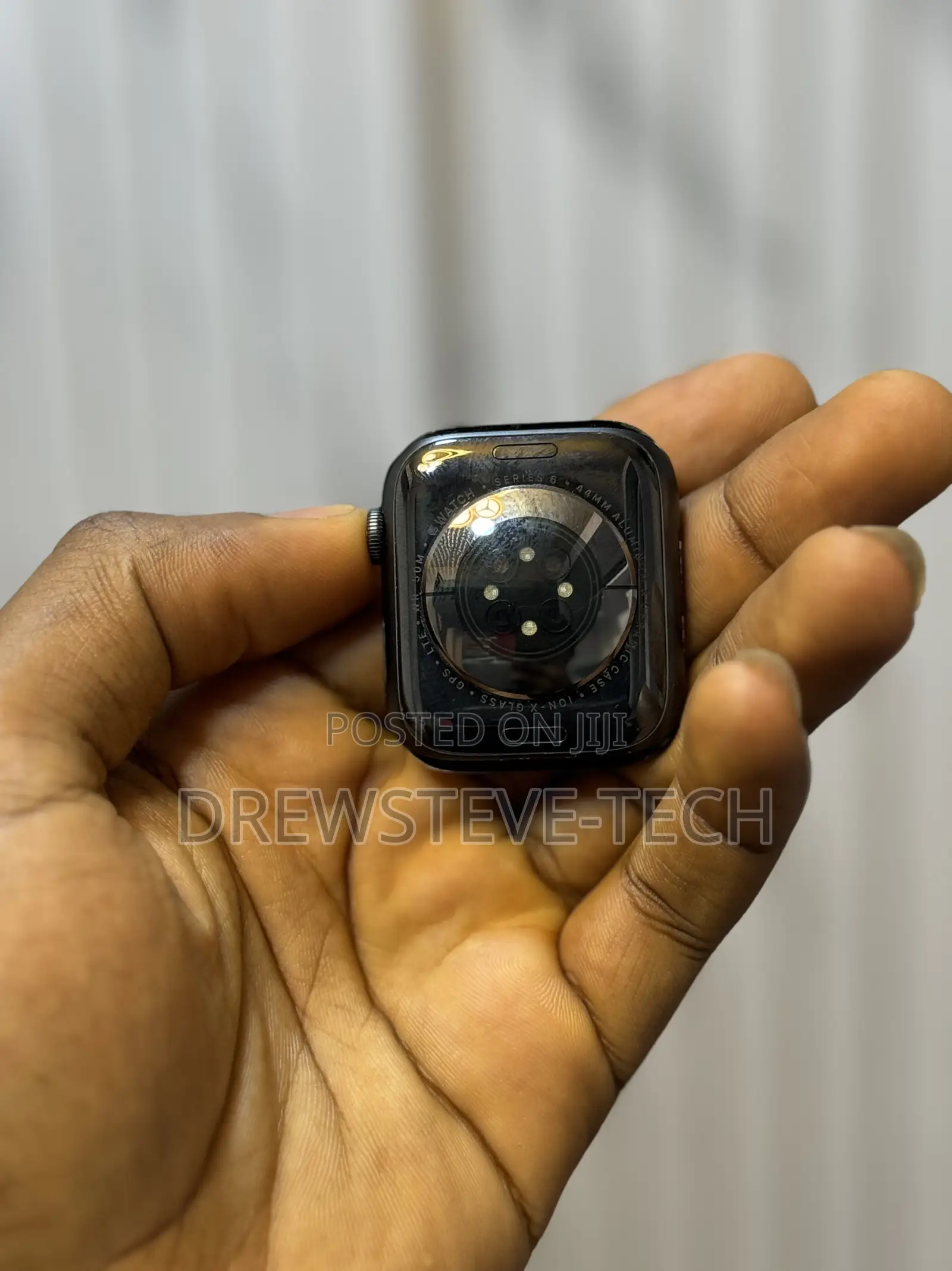 Series 6 44mm GPS Lte