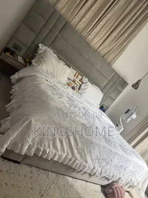 6/6 Padded Bedframe