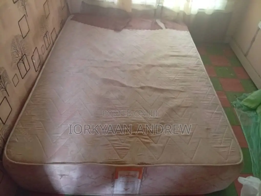 Vitafoam Mattress