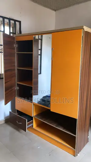 Clothes Wardrobe