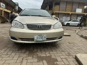 Toyota Corolla CE 2006 Gold