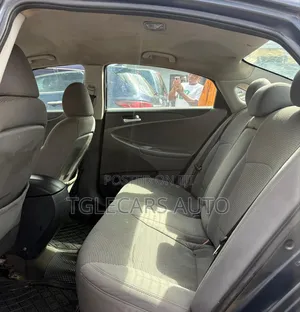 Hyundai Sonata 2011 Blue