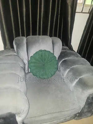Sitting Room Chairs