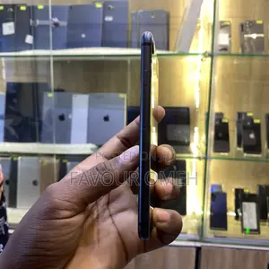 Apple iPhone 8 64 GB Black