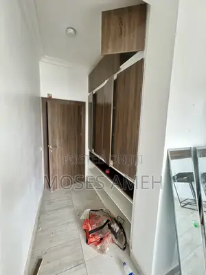 3bdrm Block of Flats in Mabushi for rent