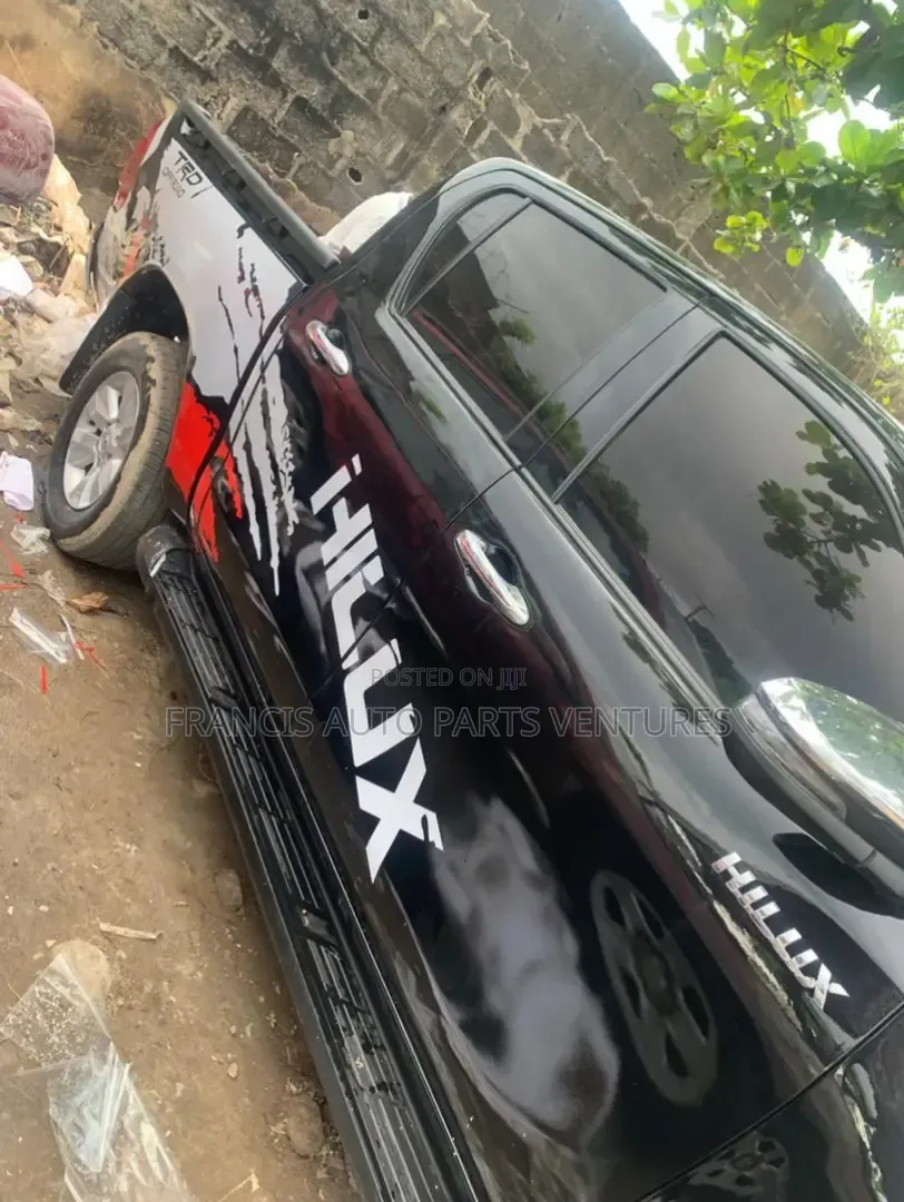 Hilux Sticker