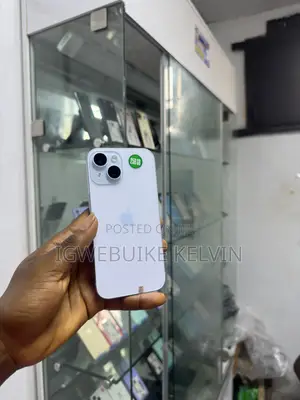 New Apple iPhone 15 256 GB