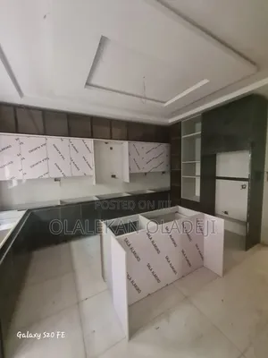 Kitchen Cabinet