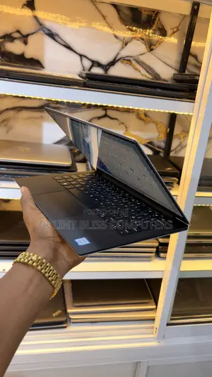 Laptop Dell XPS 13 9380 8GB Intel Core i7 SSD 256GB