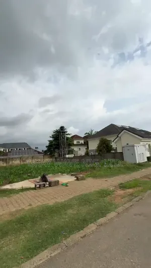 1000sqm Prime Residential Land