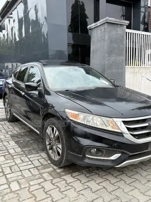 Honda Crosstour 2015 Black