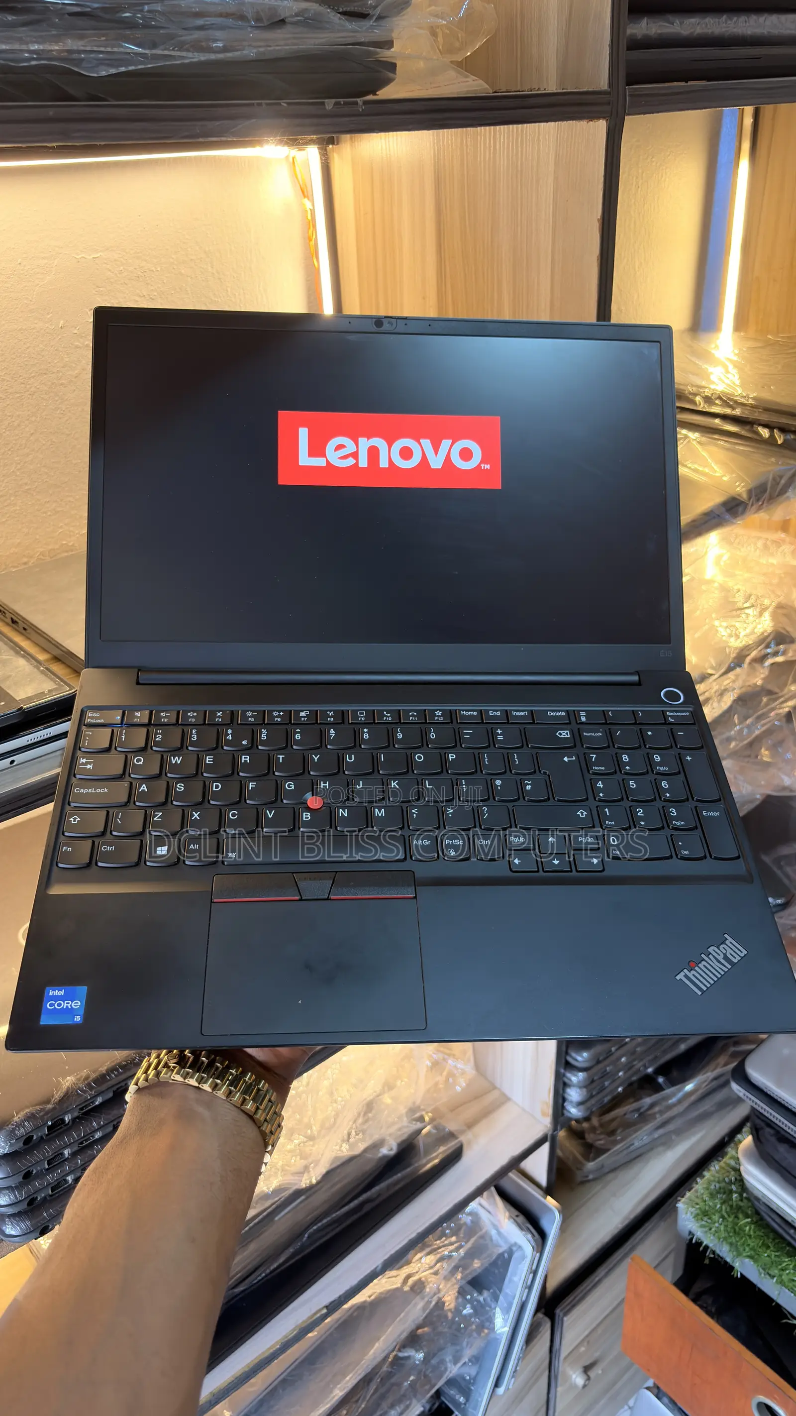 Laptop Lenovo ThinkPad E15 8GB Intel Core i5 SSD 256GB