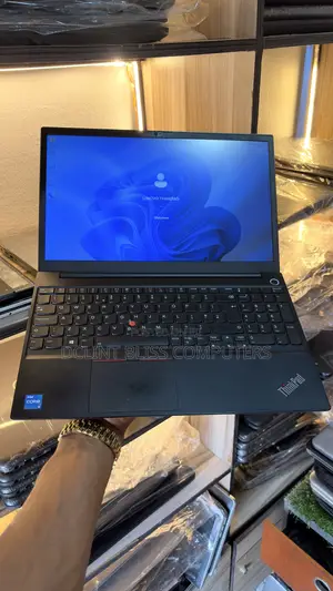 Laptop Lenovo ThinkPad E15 8GB Intel Core i5 SSD 256GB