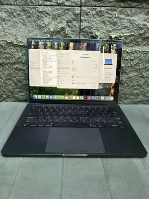 Laptop Apple MacBook Pro 2024 M4 16GB Apple M4 SSD 512GB