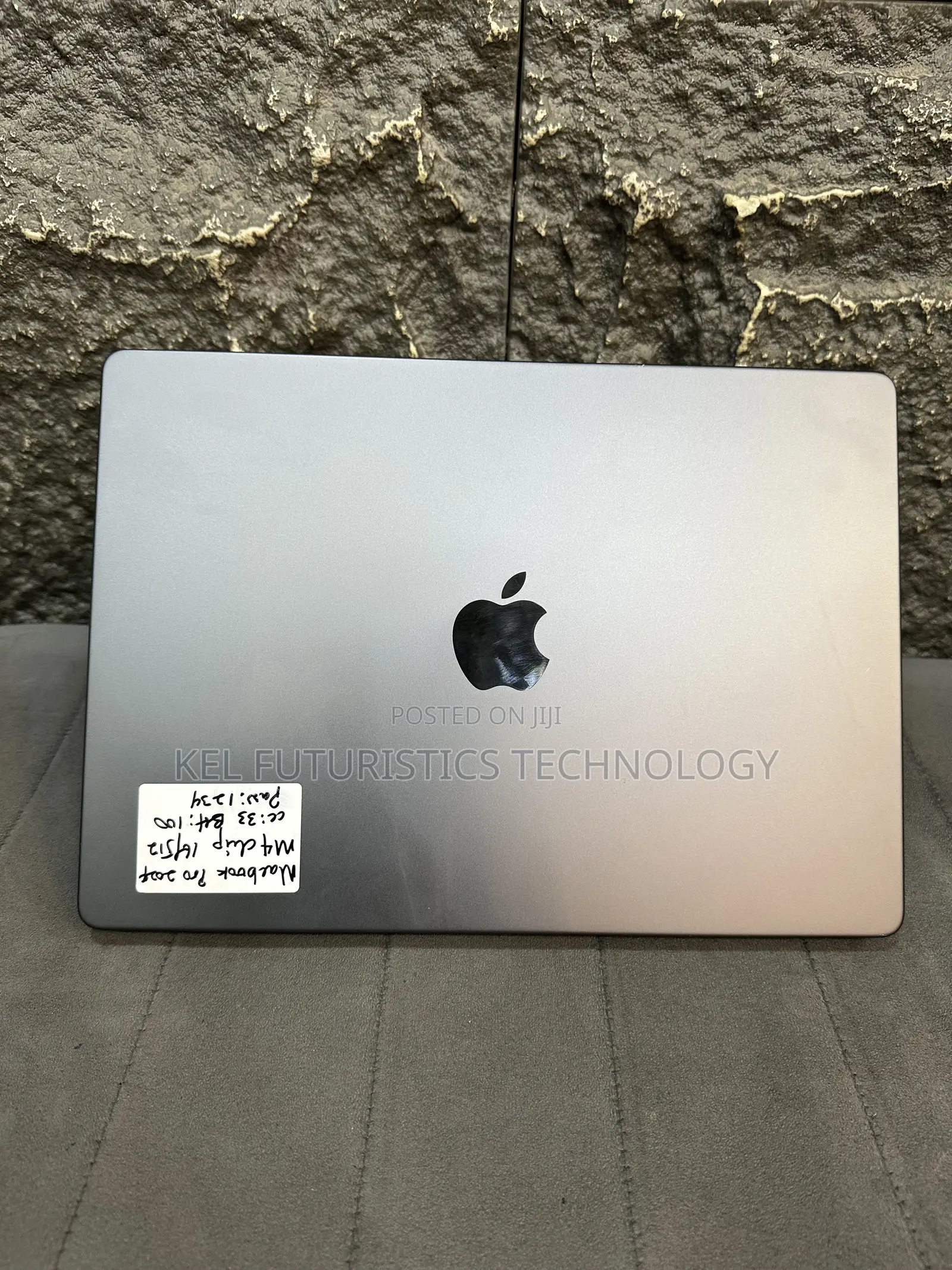 Laptop Apple MacBook Pro 2024 M4 16GB Apple M4 SSD 512GB