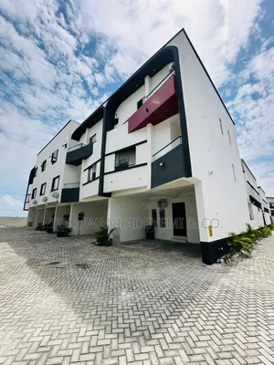 4bdrm Townhouse / Terrace in Chevron for rent