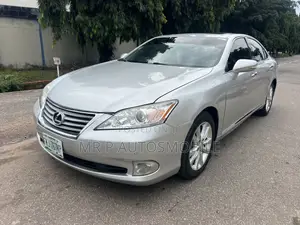 Lexus ES 350 2011 Silver