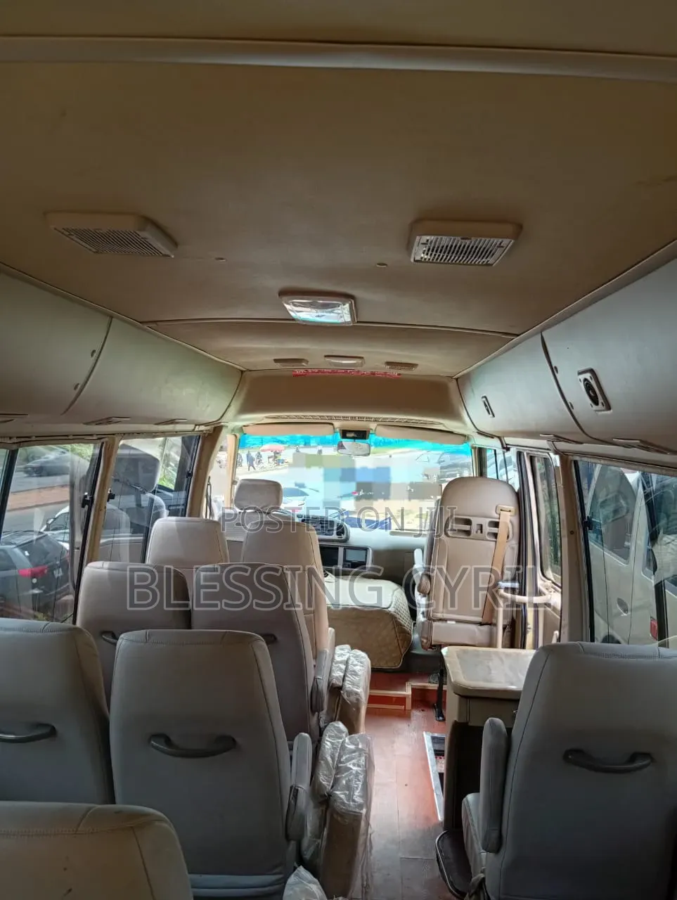 Toyota Coaster 2010 Gold