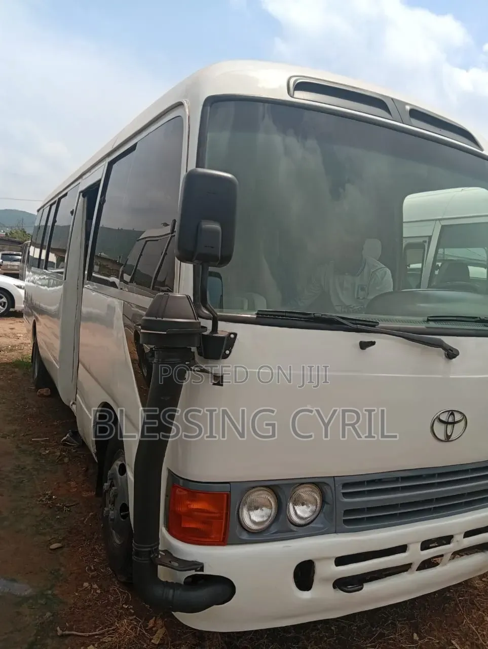 Toyota Coaster 2010 White