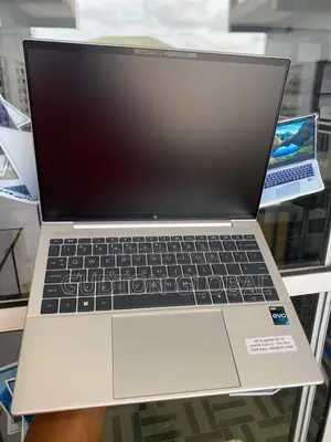 Laptop HP Dragonfly G4 32GB Intel Core i7 SSD 256GB
