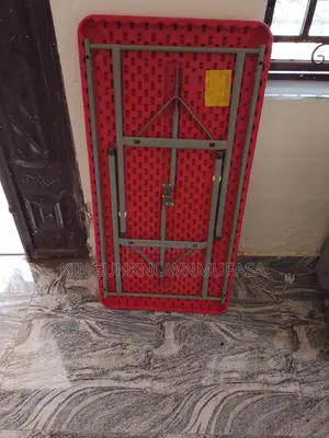 4ft Rectangular Restaurant Plastic Table