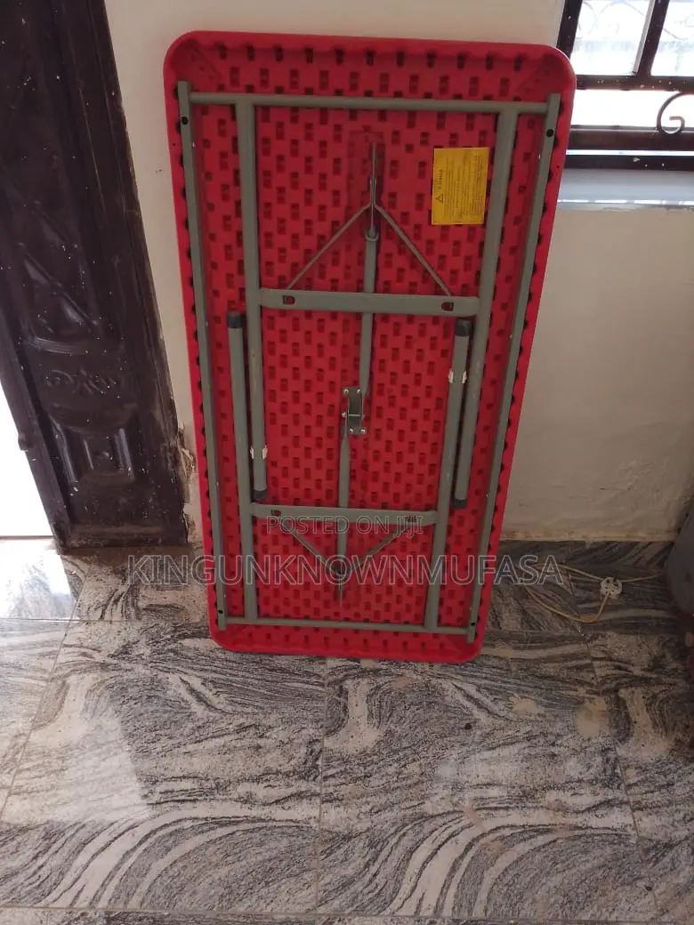 4ft Rectangular Restaurant Plastic Table