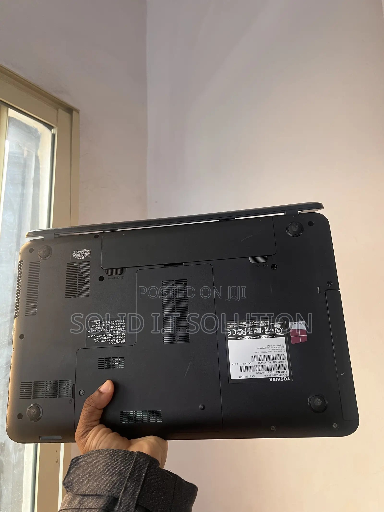 Laptop Toshiba Satellite C855 8GB Intel Celeron HDD 320GB