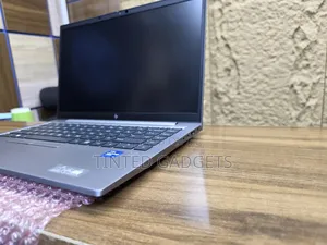 Laptop HP ZBook Firefly G8 16GB Intel Core i7 SSD 256GB