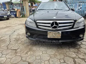 Mercedes-Benz C300 2008 Black