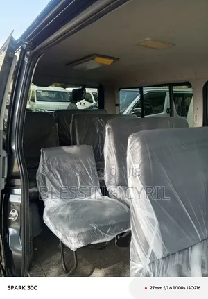 Toyota HiAce 2010 Black