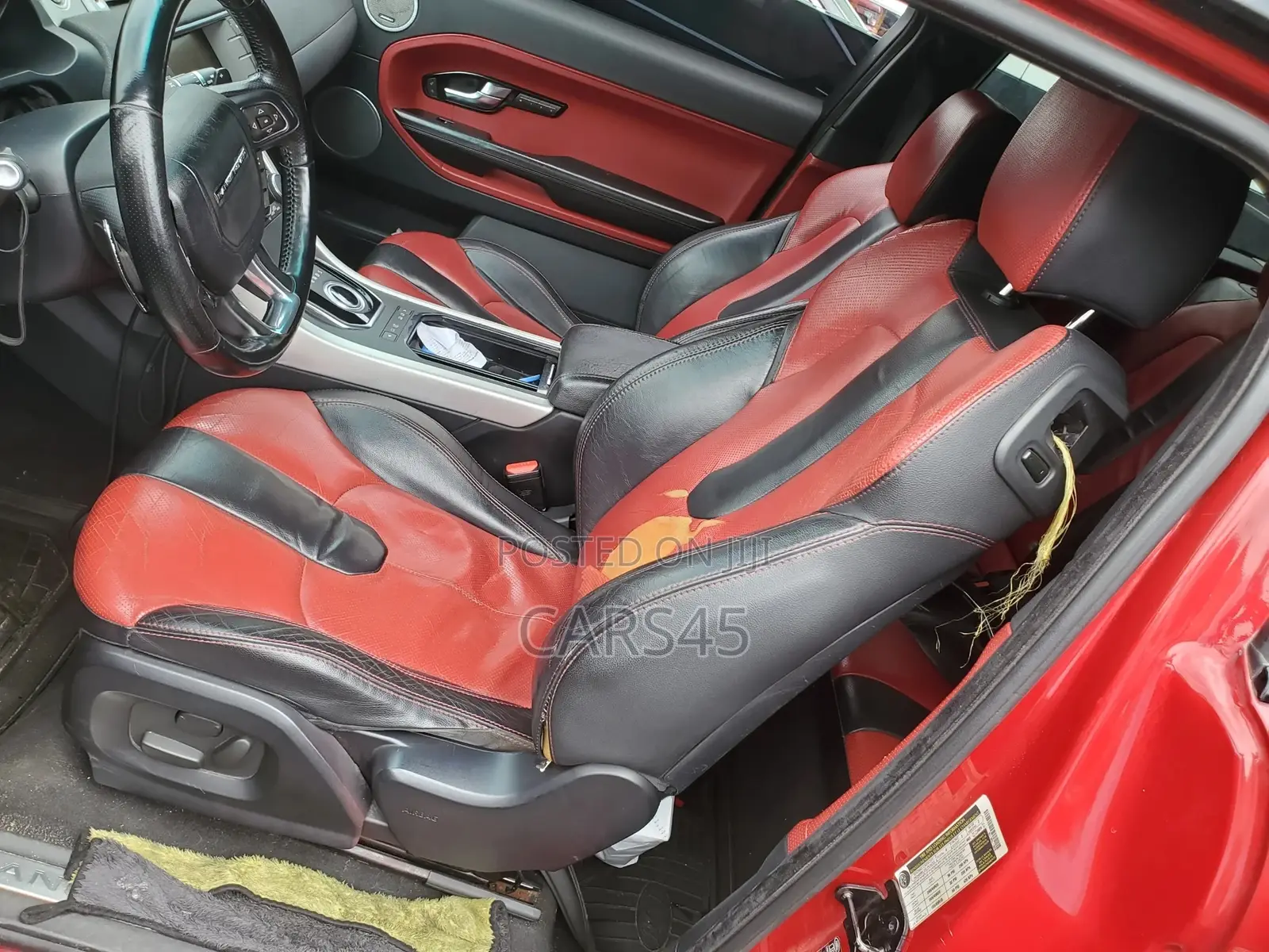 Land Rover Range Rover 2012 Red