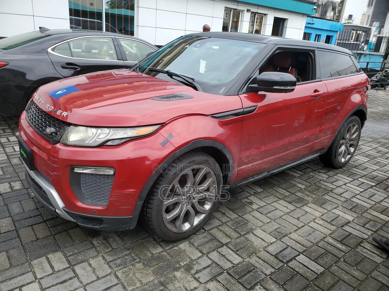 Land Rover Range Rover 2012 Red