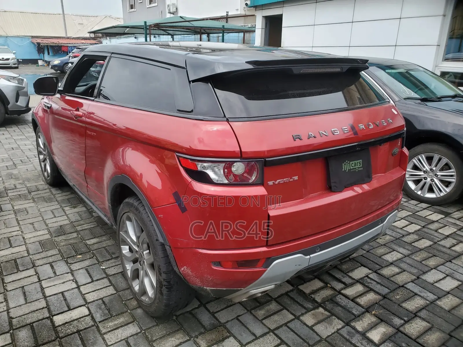 Land Rover Range Rover 2012 Red