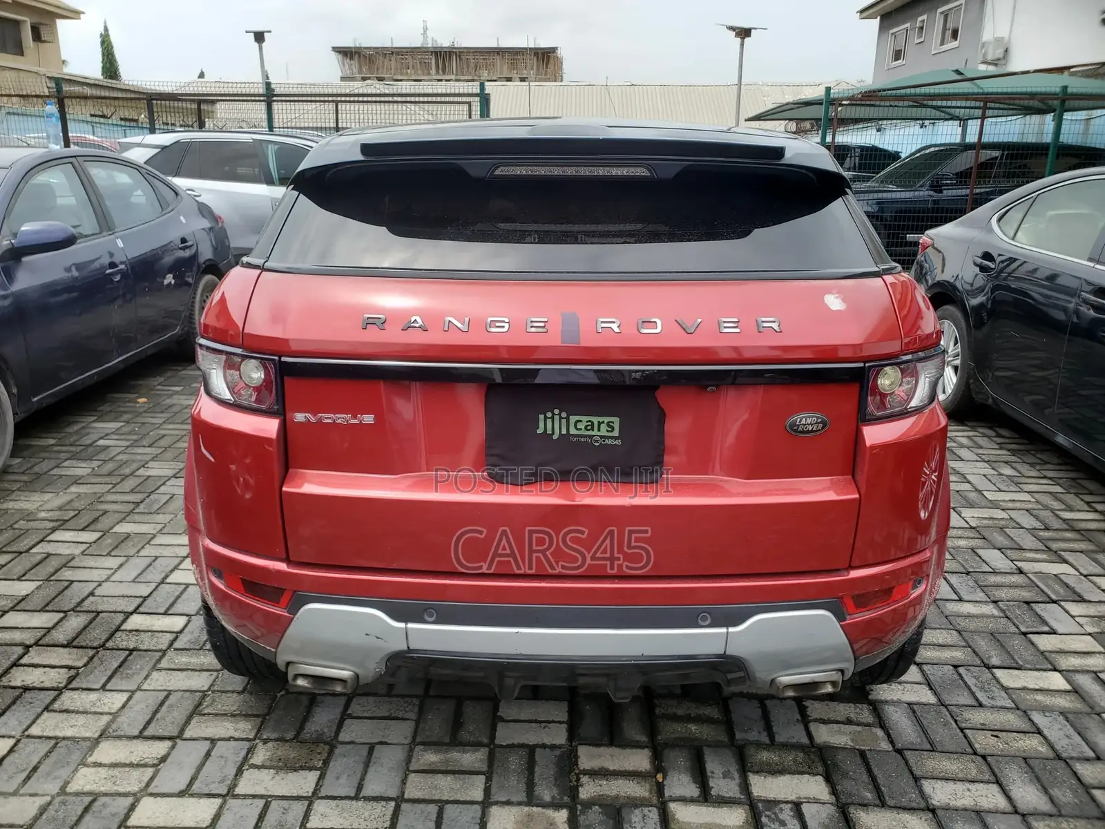 Land Rover Range Rover 2012 Red