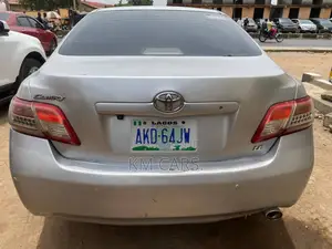 Toyota Camry 2008 Silver