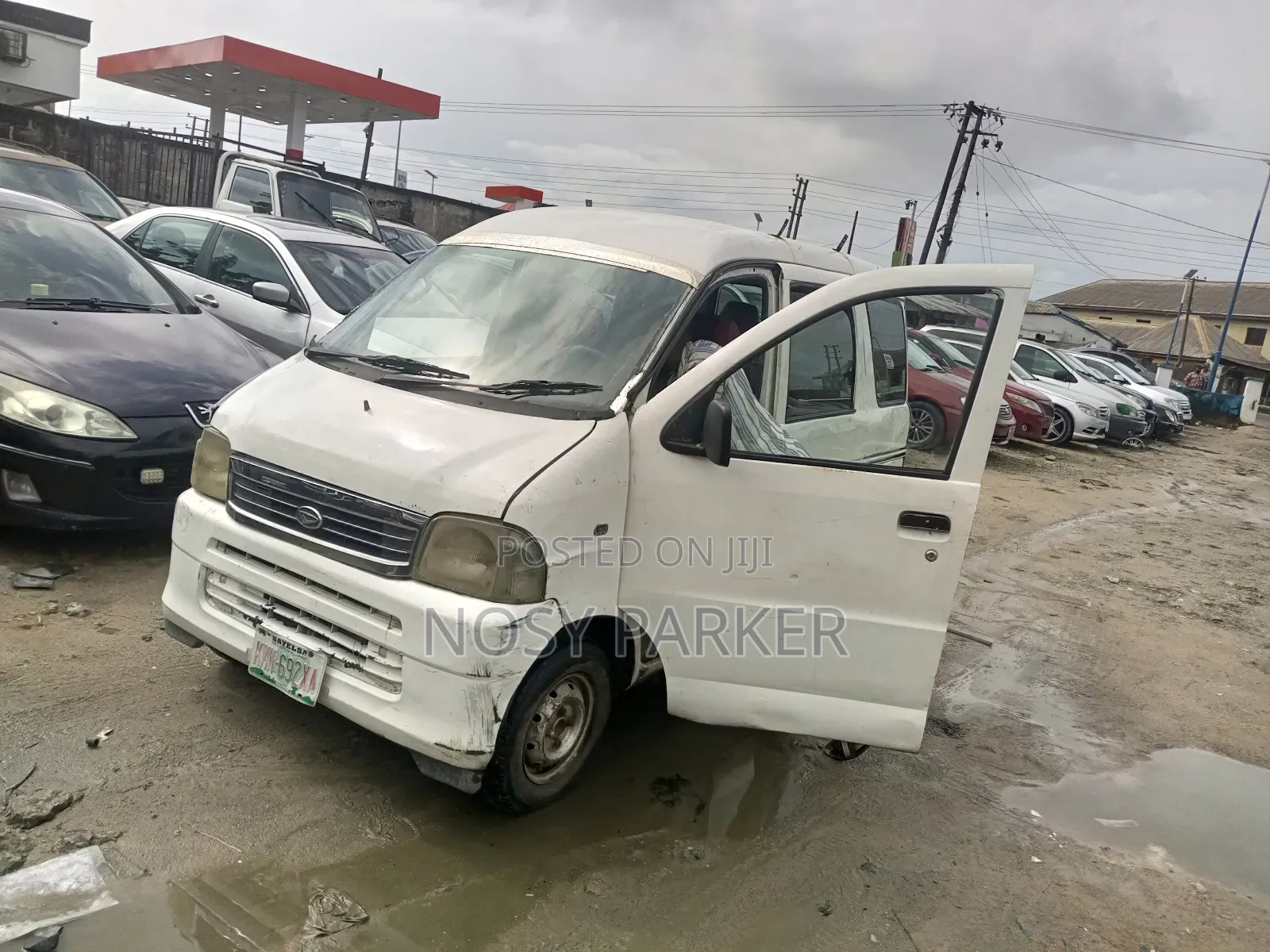 Daihatsu Hijet 2002 White