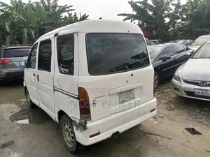 Daihatsu Hijet 2002 White