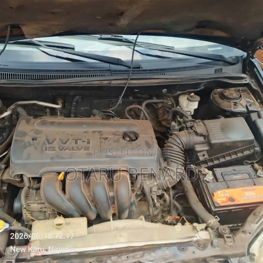 Toyota Corolla 2005 Black