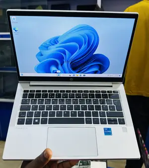 Laptop HP ProBook 430 G8 16GB Intel Core i5 SSD 256GB