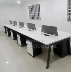 6 Seater Workstation