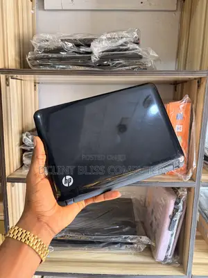 Laptop HP Mini 1011 2GB Intel Atom HDD 250GB