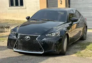 Lexus IS 2016 Black