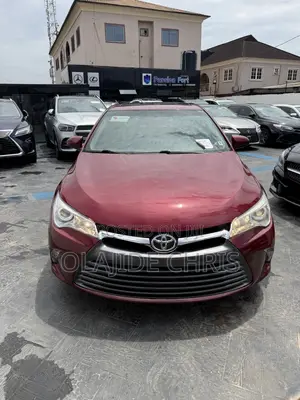 Toyota Camry SE 4dr Sedan (2.5L 4cyl 6A) 2016 Red