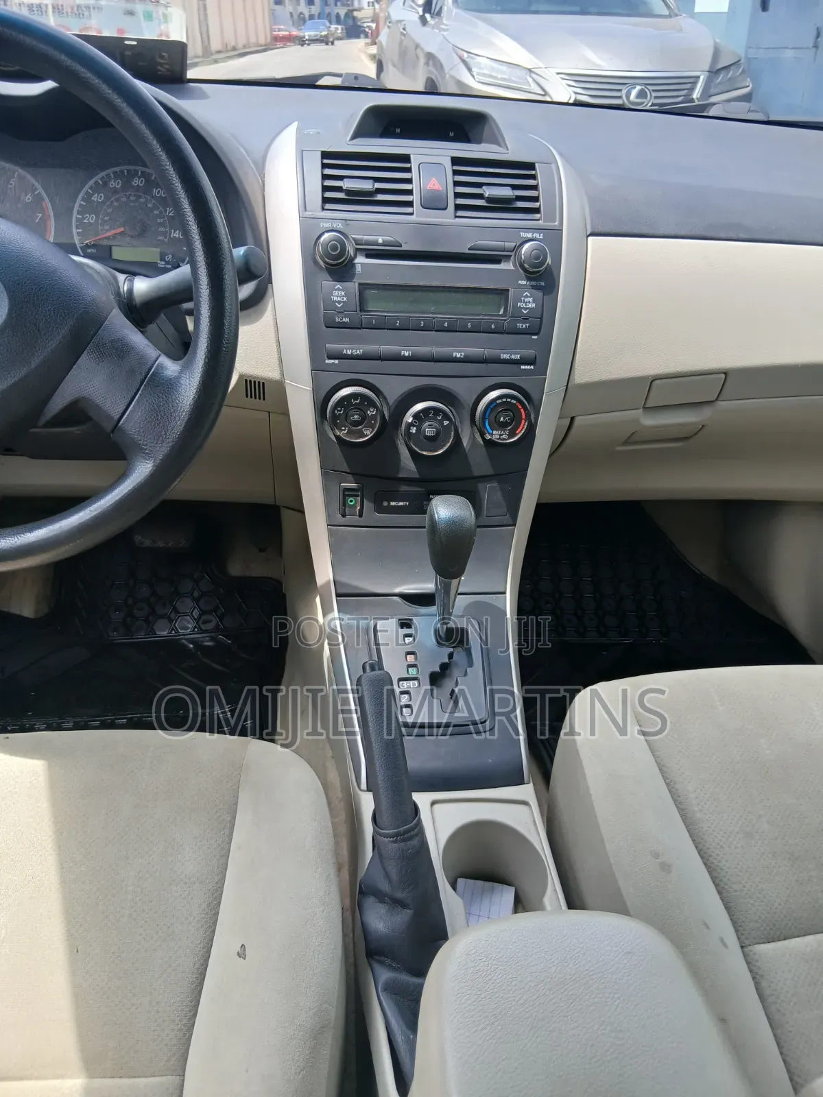 Toyota Corolla 2012 Red